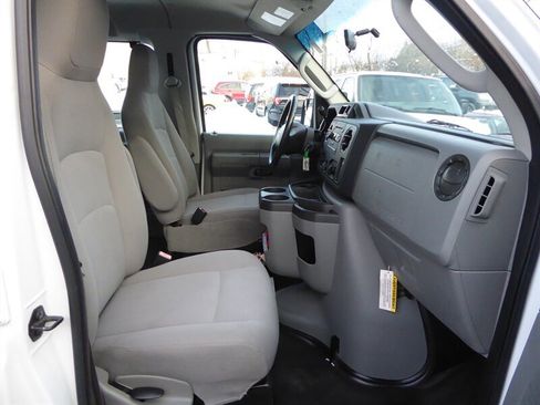 Used 2013 Ford E-350 and Econoline 350 XL image 21