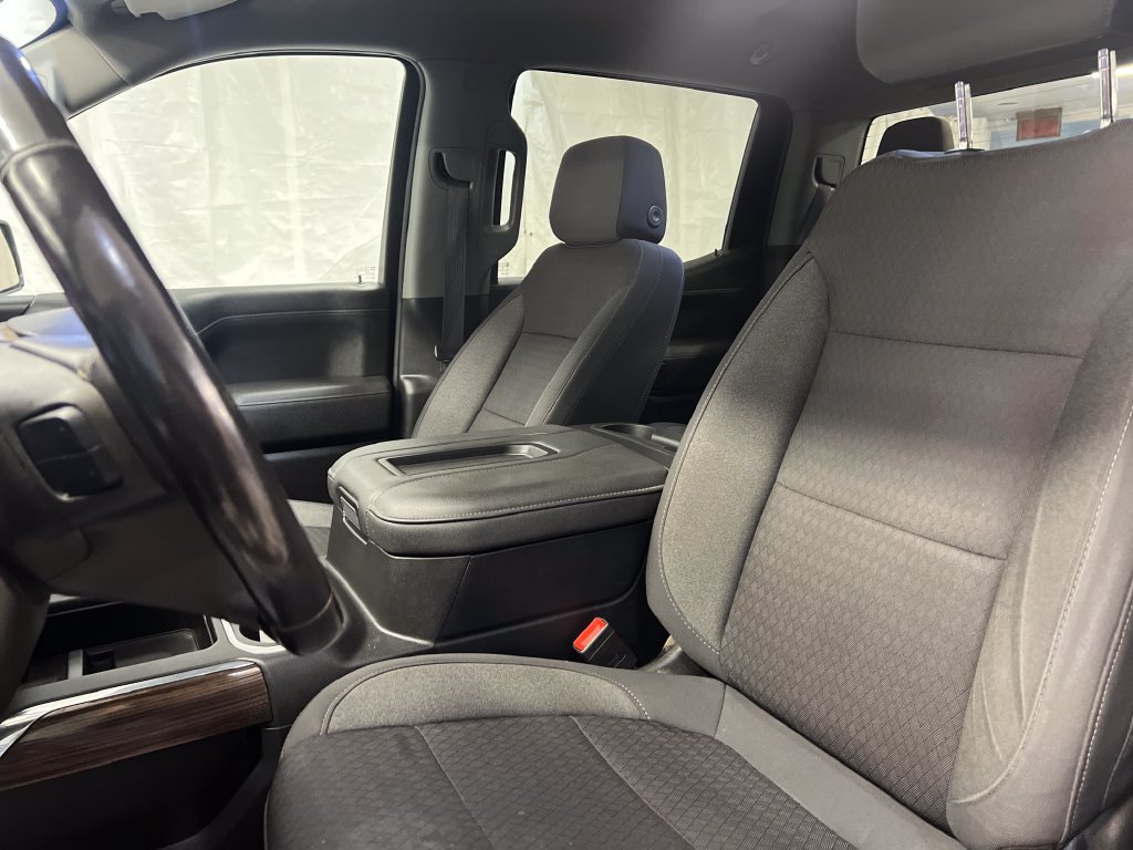 Used 2021 Chevrolet Silverado 1500 RST AWD/4WD image 19