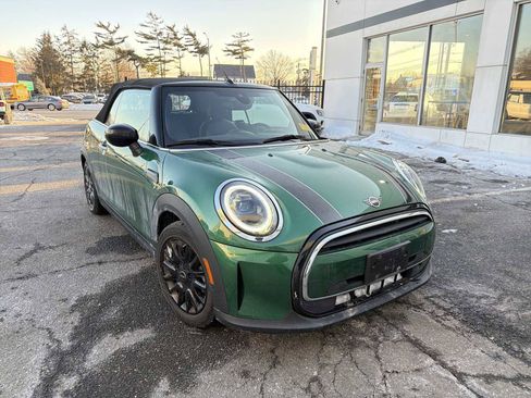 Used 2023 MINI Cooper Cooper image 2