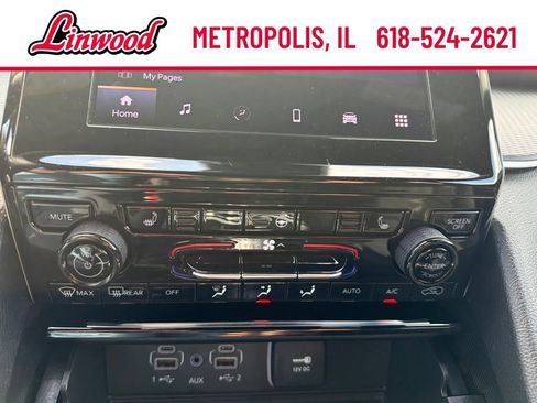 Used 2025 Jeep Grand Cherokee L Laredo AWD/4WD image 23