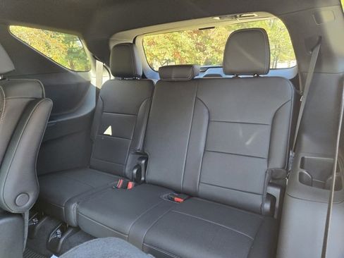 New 2026 Chevrolet Traverse LT w/ Driver Confidence Package image 17