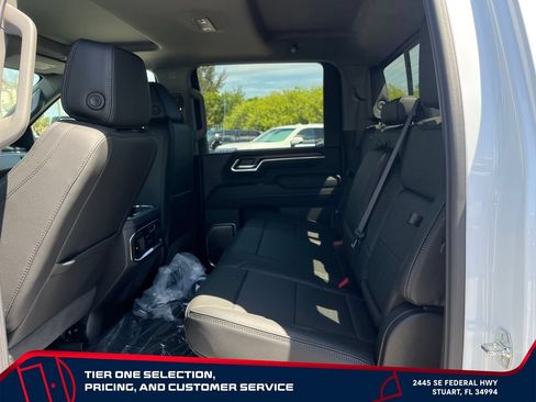 New 2026 GMC Sierra 3500 Denali w/ Denali Reserve Package AWD/4WD image 11