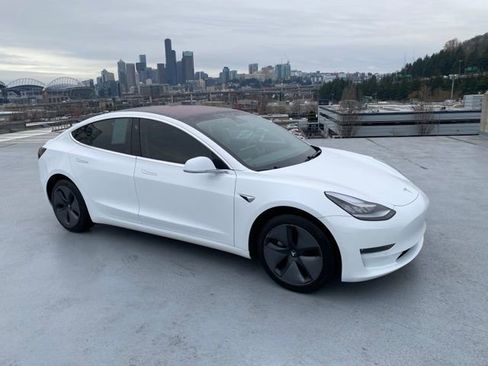 Used 2018 Tesla Model 3 Long Range image 22