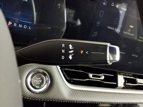 New 2026 Chevrolet Equinox LT w/ Convenience Package II image 11