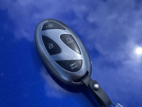 Used 2025 Hyundai Elantra Sport FWD image 27