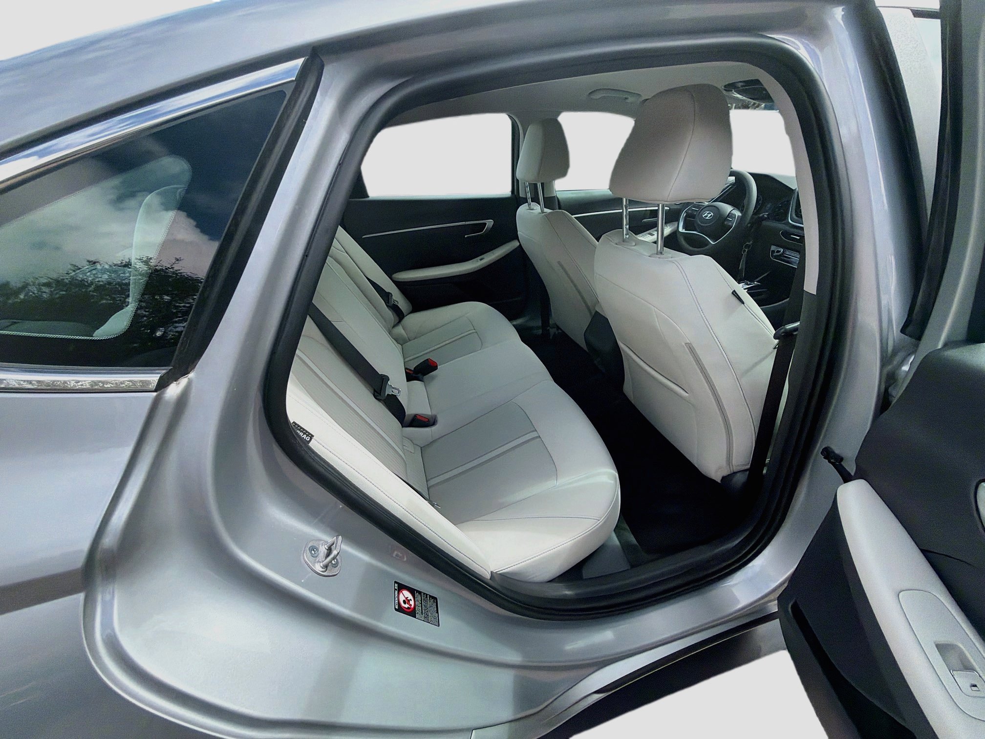 Used 2023 Hyundai Sonata SE FWD image 25