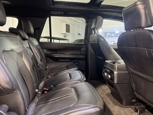 Used 2019 Ford Expedition Max Limited AWD/4WD image 15