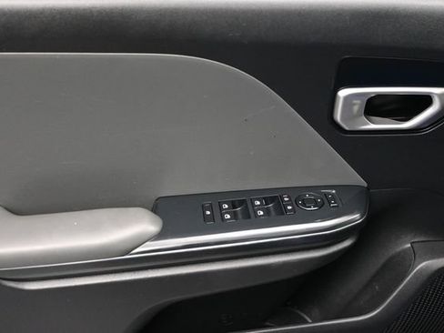 Used 2025 Kia K4 FWD image 6