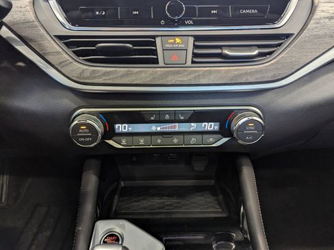 New 2025 Nissan Altima 2.5 SL image 24