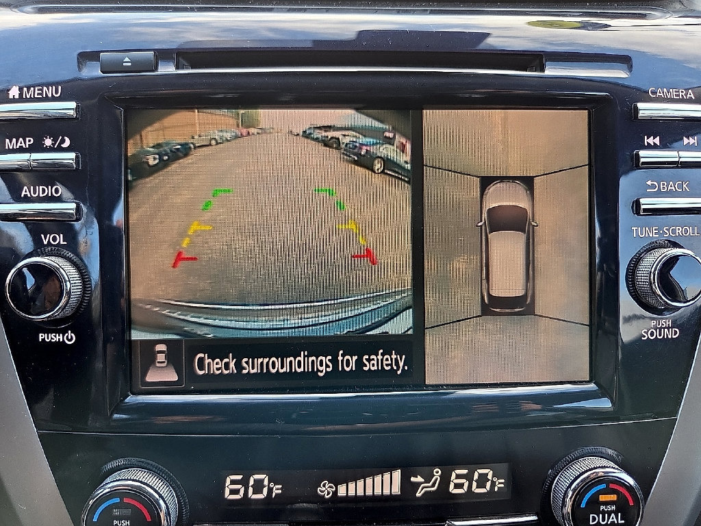 Used 2022 Nissan Murano SL FWD image 16