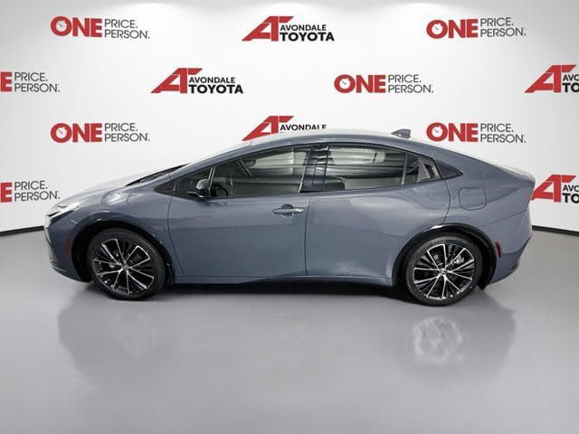 Certified 2024 Toyota Prius XLE FWD image 5