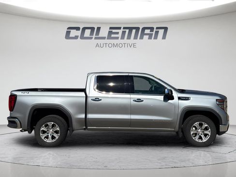 Used 2025 GMC Sierra 1500 SLT image 6