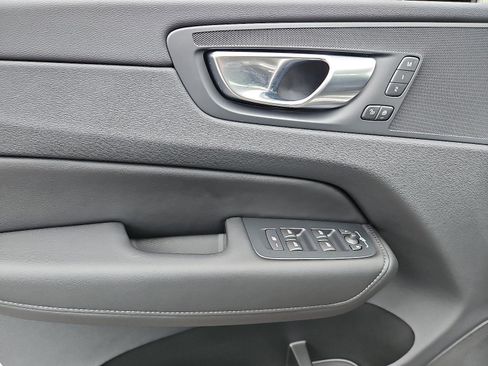 Certified 2024 Volvo XC60 T8 Core w/ Protection Package Premier image 12