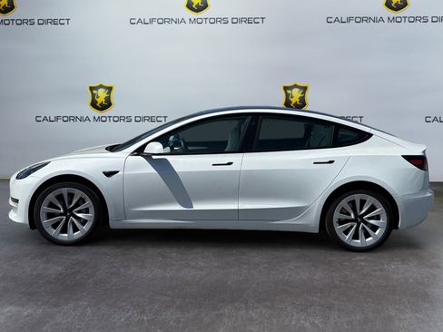 Used 2022 Tesla Model 3 Long Range AWD/4WD image 2