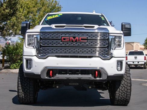 Used 2023 GMC Sierra 2500 Denali AWD/4WD image 2