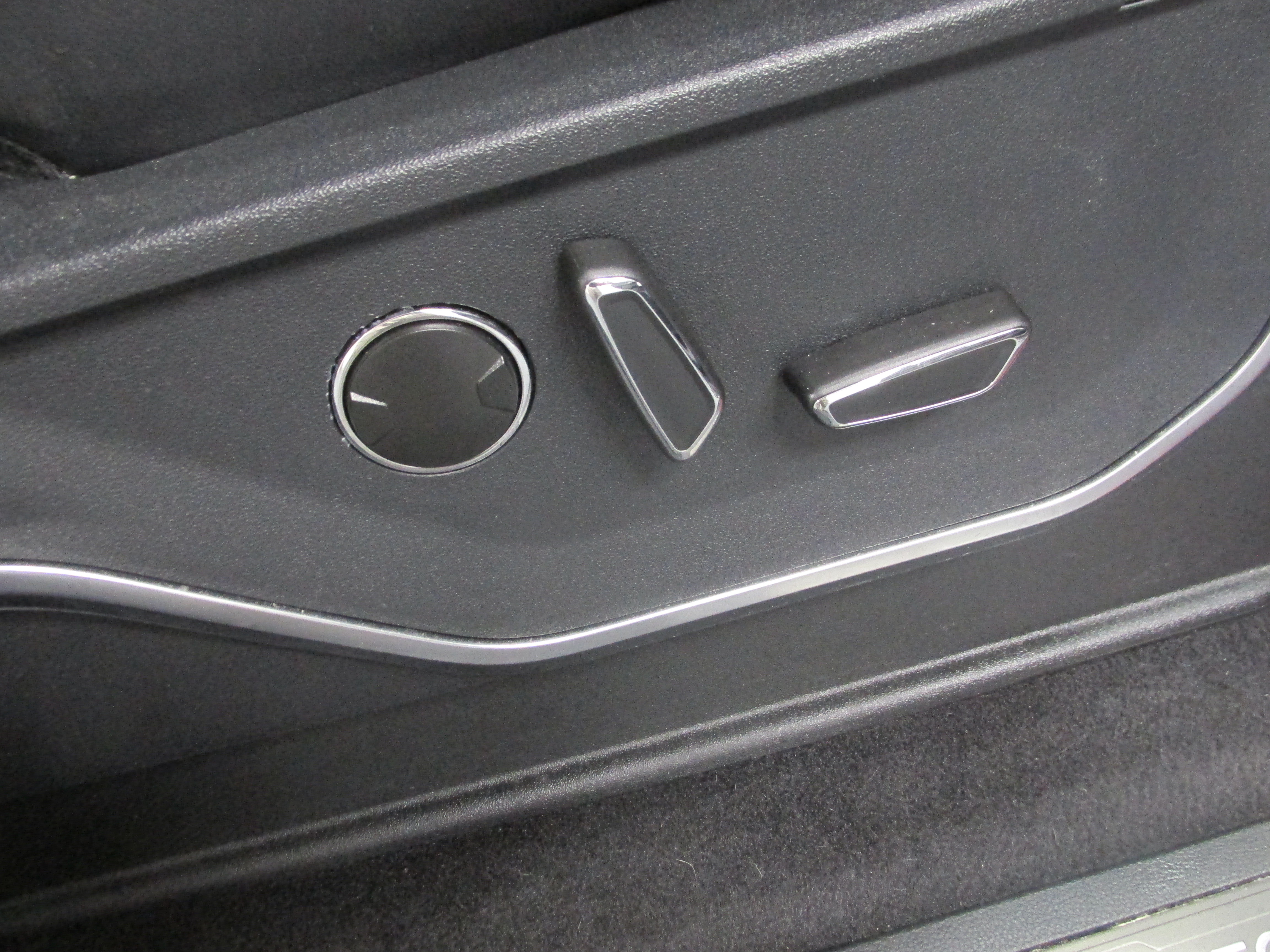 Used 2023 Ford F150 Raptor AWD/4WD image 27