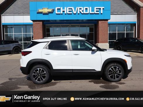 New 2026 Chevrolet TrailBlazer LT w/ Convenience Package image 1