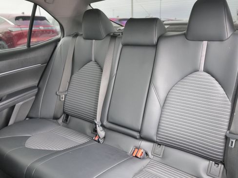 Used 2023 Toyota Camry SE image 22