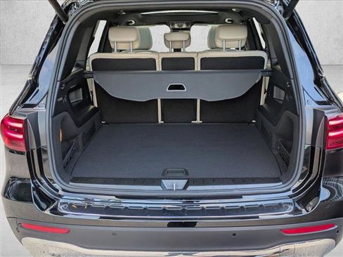 Used 2026 Mercedes-Benz GLB 250 image 6
