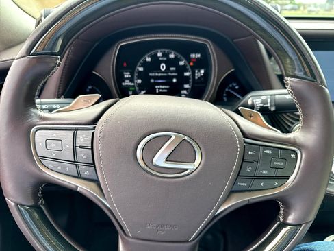 Used 2018 Lexus LS 500 image 25