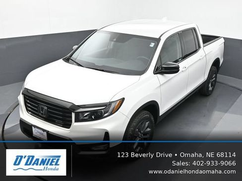 Used 2023 Honda Ridgeline Sport image 21