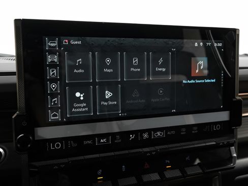 Used 2025 GMC Hummer EV 2X w/ LPO, Sport Package AWD/4WD image 34