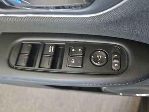 Used 2020 Honda HR-V EX image 27