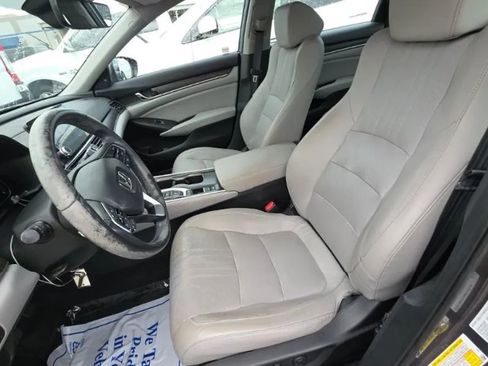 Used 2018 Honda Accord EX-L image 6