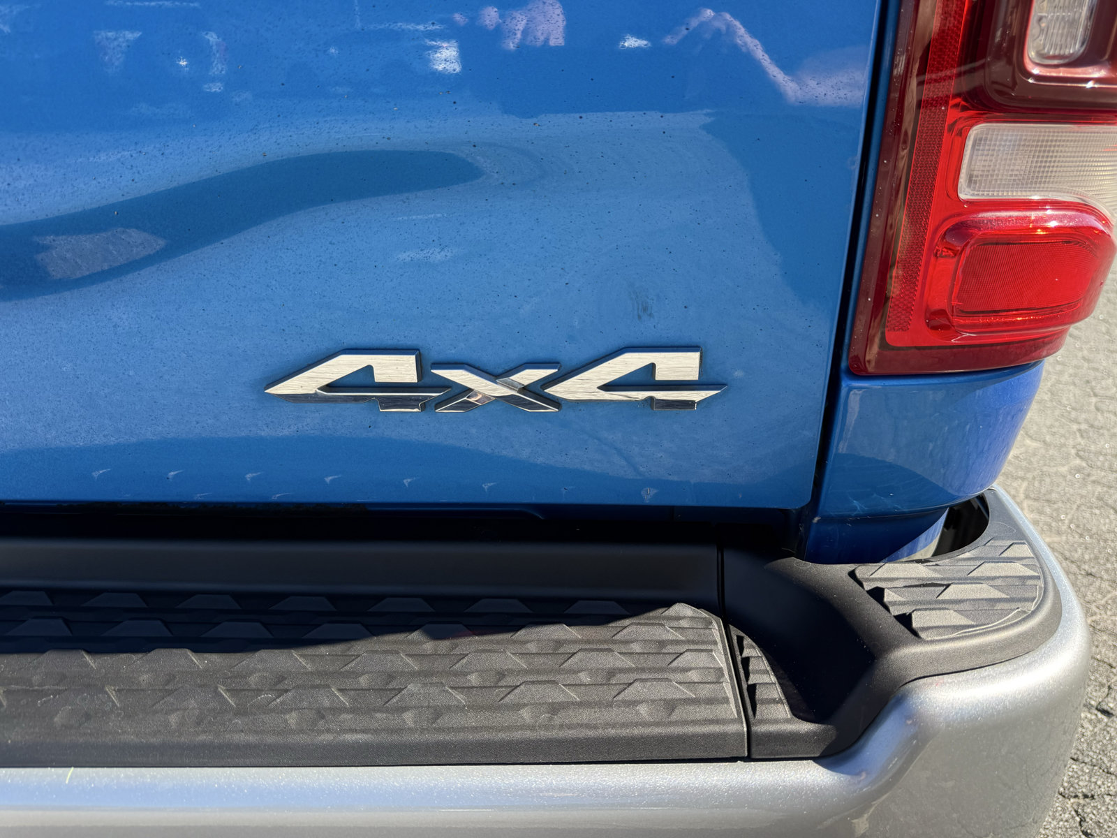 Used 2021 RAM 3500 Laramie AWD/4WD image 24