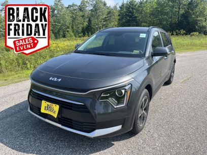 New 2025 Kia Niro EX