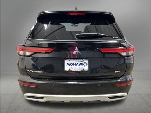 Used 2022 Mitsubishi Outlander SEL AWD/4WD image 4
