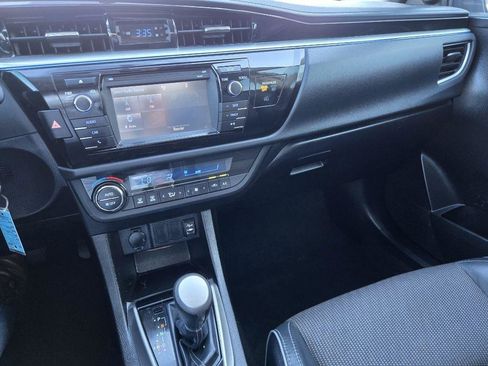 Used 2015 Toyota Corolla S image 18