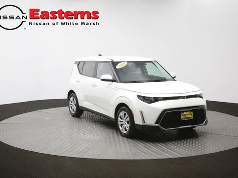 Used 2023 Kia Soul LX FWD image 48