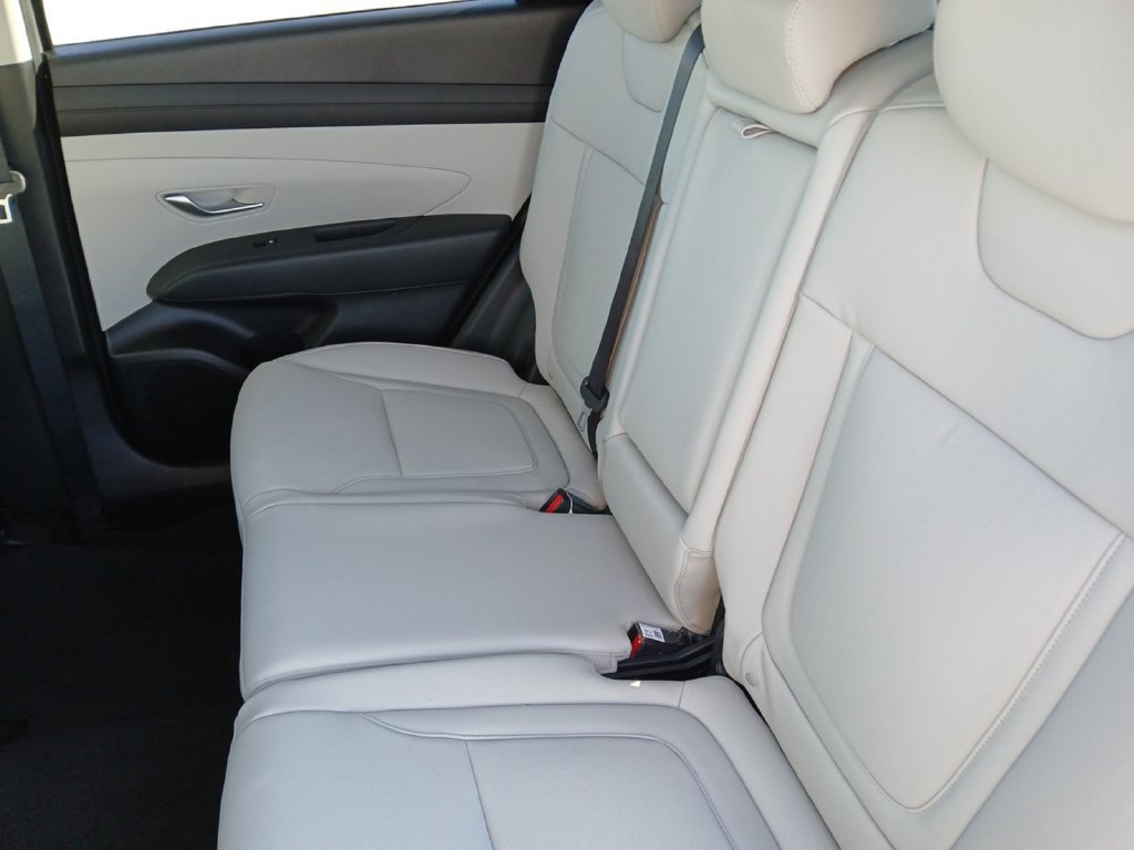 New 2026 Hyundai Tucson SEL Plus FWD image 14