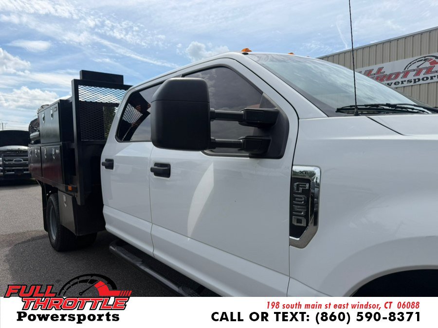 Used 2017 Ford F350 XL AWD/4WD image 2