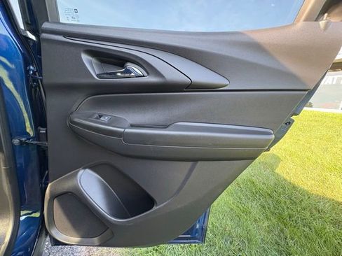 Used 2023 Chevrolet TrailBlazer ACTIV w/ Convenience Package image 39