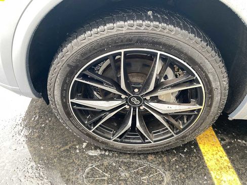 Used 2019 Audi Q5 2.0T Premium Plus w/ Premium Plus Package image 36