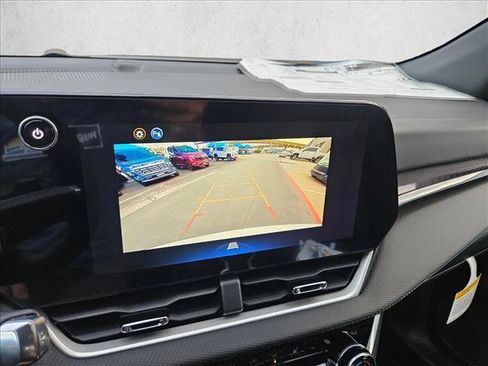 New 2026 Chevrolet Equinox LT FWD image 14
