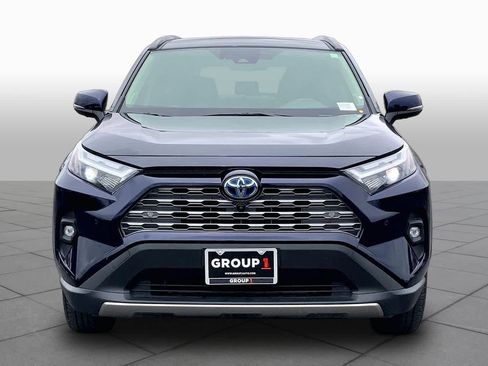 Used 2023 Toyota RAV4 Limited AWD/4WD image 4