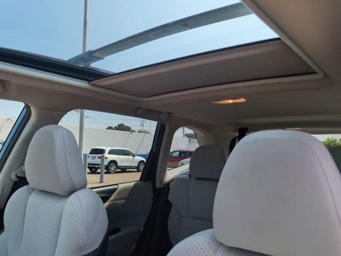Used 2020 Subaru Forester Premium AWD/4WD image 18
