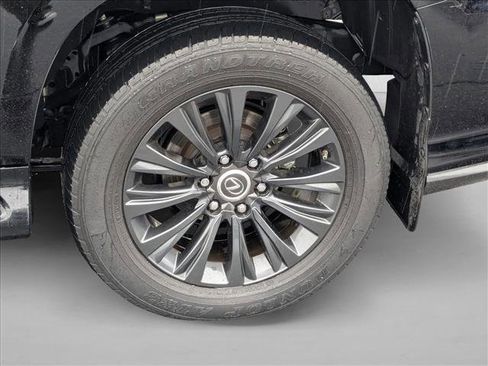 Used 2022 Lexus GX 460 Premium image 23