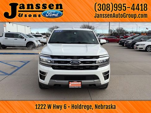 Used 2024 Ford Expedition Max Limited image 3
