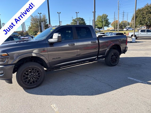 Used 2026 RAM 3500 Limited AWD/4WD image 7