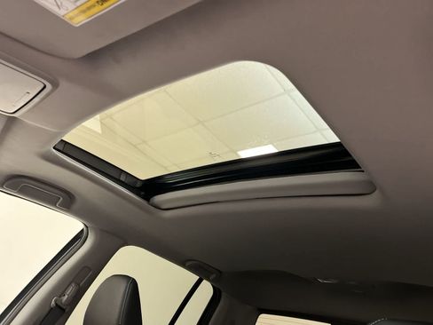 Certified 2025 Honda Ridgeline RTL image 3