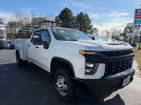 Used 2020 Chevrolet Silverado 3500 W/T w/ WT Fleet Convenience Package image 2