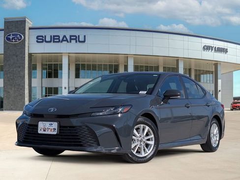 Used 2025 Toyota Camry LE FWD image 1