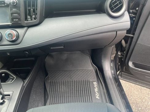 Used 2018 Toyota RAV4 LE w/ All Weather Liner Package AWD/4WD image 24