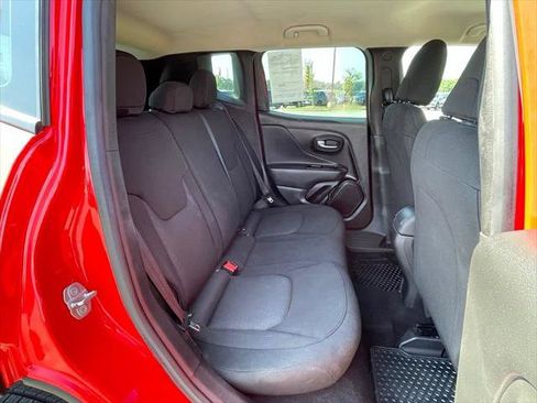 Certified 2022 Jeep Renegade Sport AWD/4WD image 49