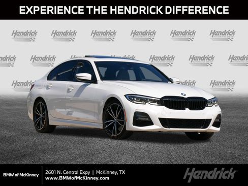 Used 2019 BMW 330i Sedan w/ M Sport Package RWD image 1