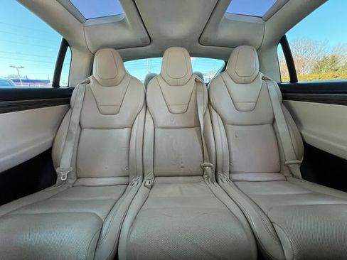 Used 2016 Tesla Model X 90D image 10